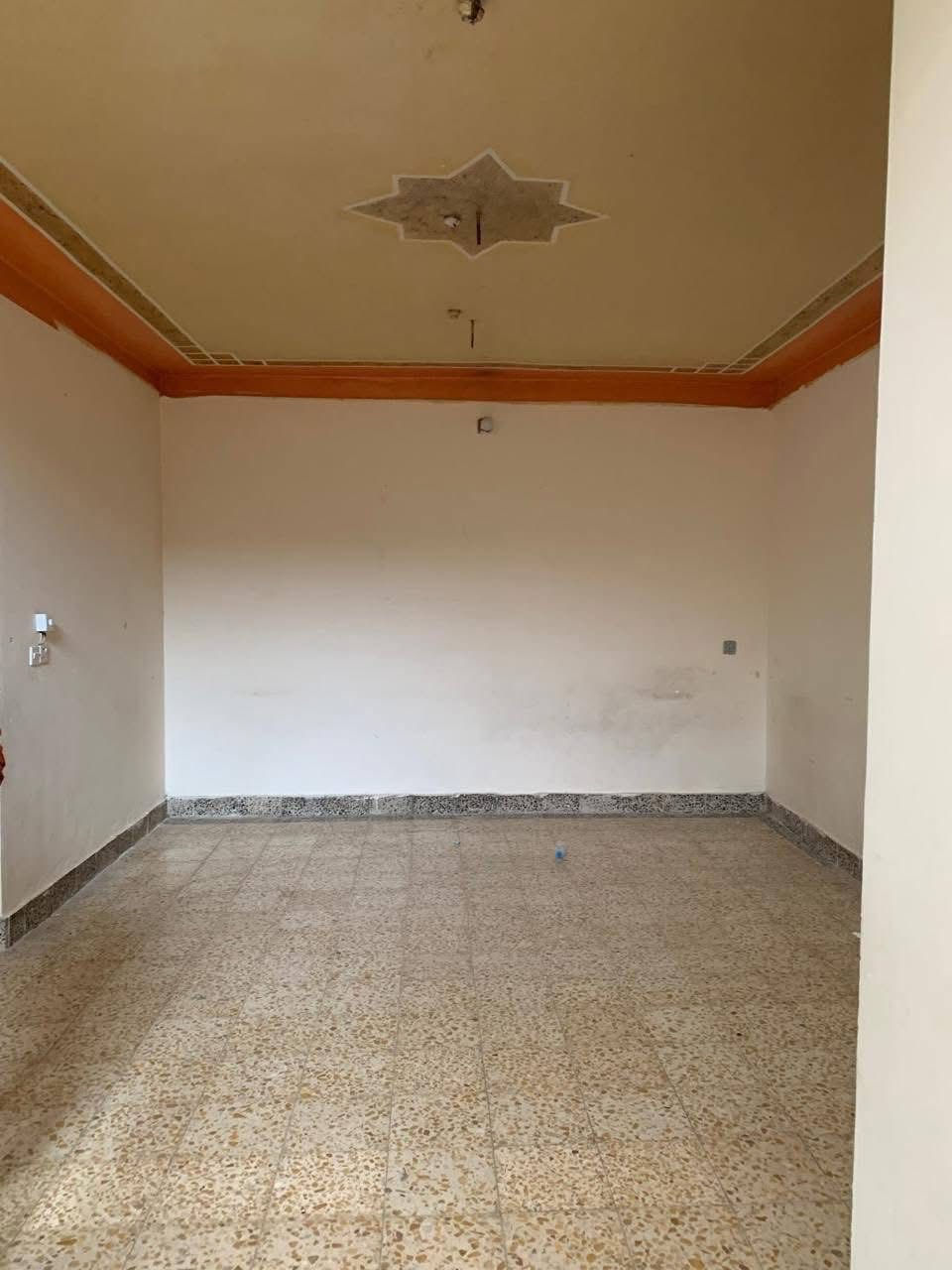 🏠بيت للايجار 🏠المساحه/200 م /الموقع /حله /شارع 80 جهه النجف /مقابيل مول سيد زيد /قريب الشارع العام /يصلح تجاري /يصلح سكن 🏠

يتكون البيت من :مطبخ -صاله كبيره -كلدوركبير -غرفه نومً-مجمع صحيات 

للاستفسار مراجعه مكتب عقارات {#اضواءالمدينه}☎️***********
🌍عنوان  المكتب /حله /بدايه شارع 80 جهه كربلاء -مقابيل اسماك الشجيري
