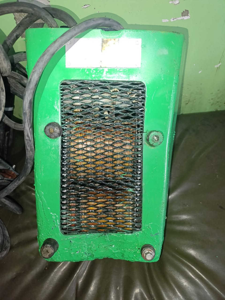 بلكارى داخل نضيف 100/100نضيف 150 الف ***********
