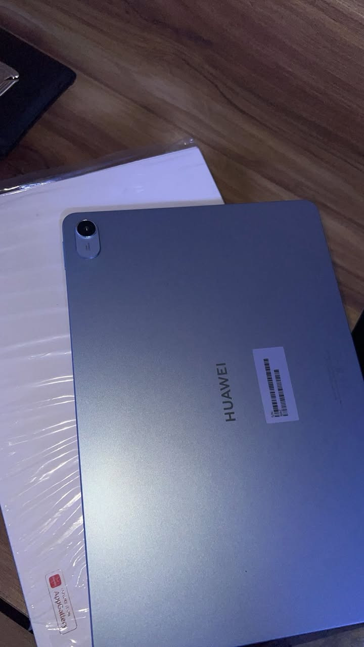 سلام عليكم
لبيع ايباد هواوي مات باد 11.5
مساحة الاجمالي 256
مستخدم فقط شهر
اصدار 2025
السعر : 400
العنوان بغداد
الرقم ***********
