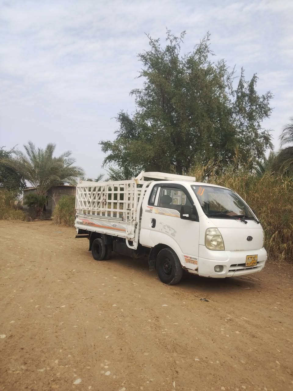 سلام عليكم البيع كية موديل
2011 مكان الزيدية شارع العام استفسار ***********
