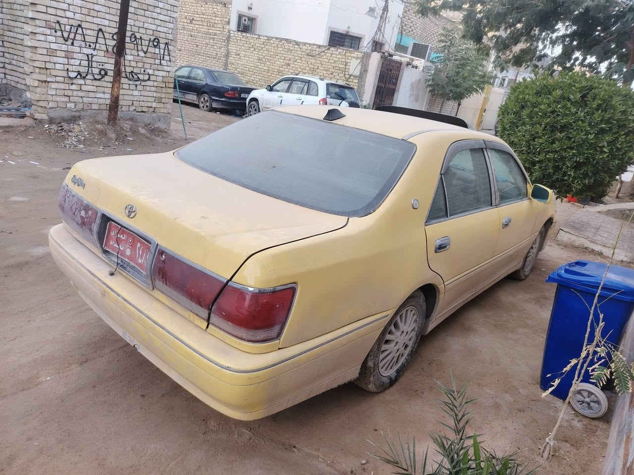 بيع مستعجل
ملكة صفرة مديل ٢٠٠٦ رقم صدامي بغداد كصتين قمارة وجنط مفحوصة وقرار ٤٨ بيهة للبيع ٣٠ قفل ***********
