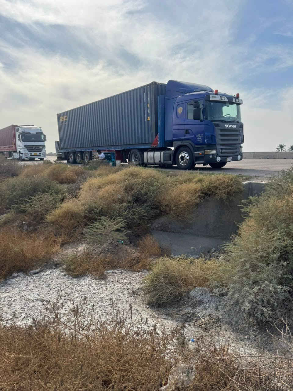 السلام عليكم سكانيه 2006سنويه 2030ثلاث لوحات عربانه اشمتز دنكير رفاع ابلاد تخم تاير راس وعربانه المكان بصره رقم الهاتف ***********
