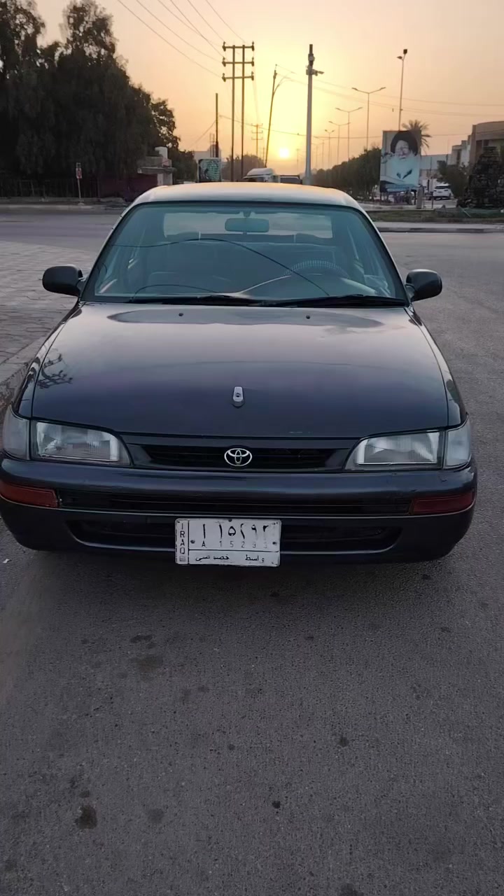 السلام عليكم سيارة كورولا موديل 94  للبيع سيارة خير من اللة مصبوغة عام جمالية مكفولة من عيب شرعي كير مكينة خير من اللة مبيها اي نقص رقم واسط مشروع وطني سنوية لل2027 السعر 45 وبيها مجال حك جية مكاني كوت للاستفسار الاتصال على الرقم الهاتف ***********
