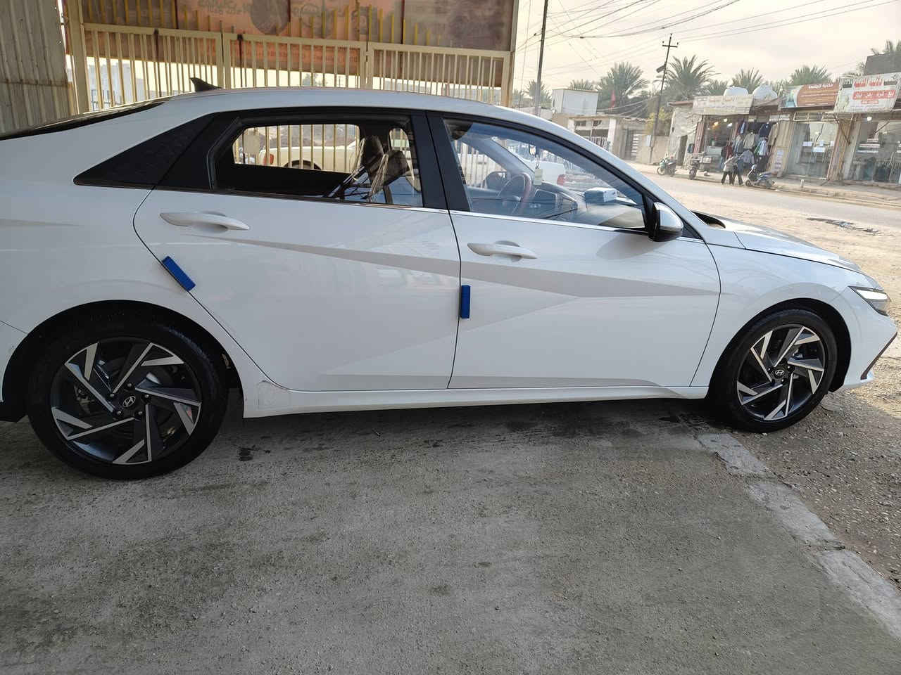 انتره 2024 تجميع صيني
ماشيه 27
داخل مشمشي 
سياره فول مواصفات 
ب145 وبيها مجال بصيط 
مكان سياره كربلاء 
تواصل ***********
