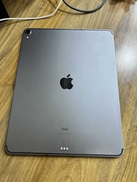 آيباد برو ١٢٫٩ • ٦٤ • بطارية ٩١٪