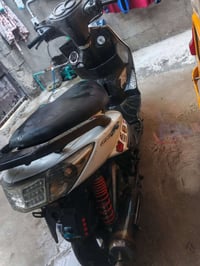 دراجه سكنس فحل للبيع دراجه طافيه 07761766850 مكاني بغداد