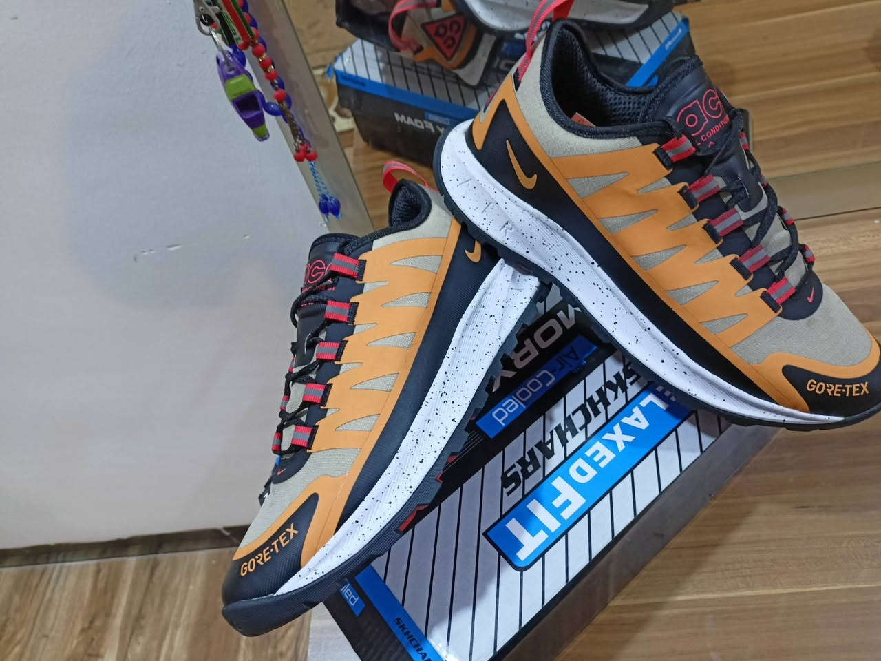 نايك  اصلي  وكالة برتقالي اسود لون مميز اسفل فوم بي مسند  للقدم قياس 43


**إذا كنت صاحب هذا الإعلان وتريد حذفه لأي سبب، رجاءا أرسل رسالة إلى الدعم الفني**