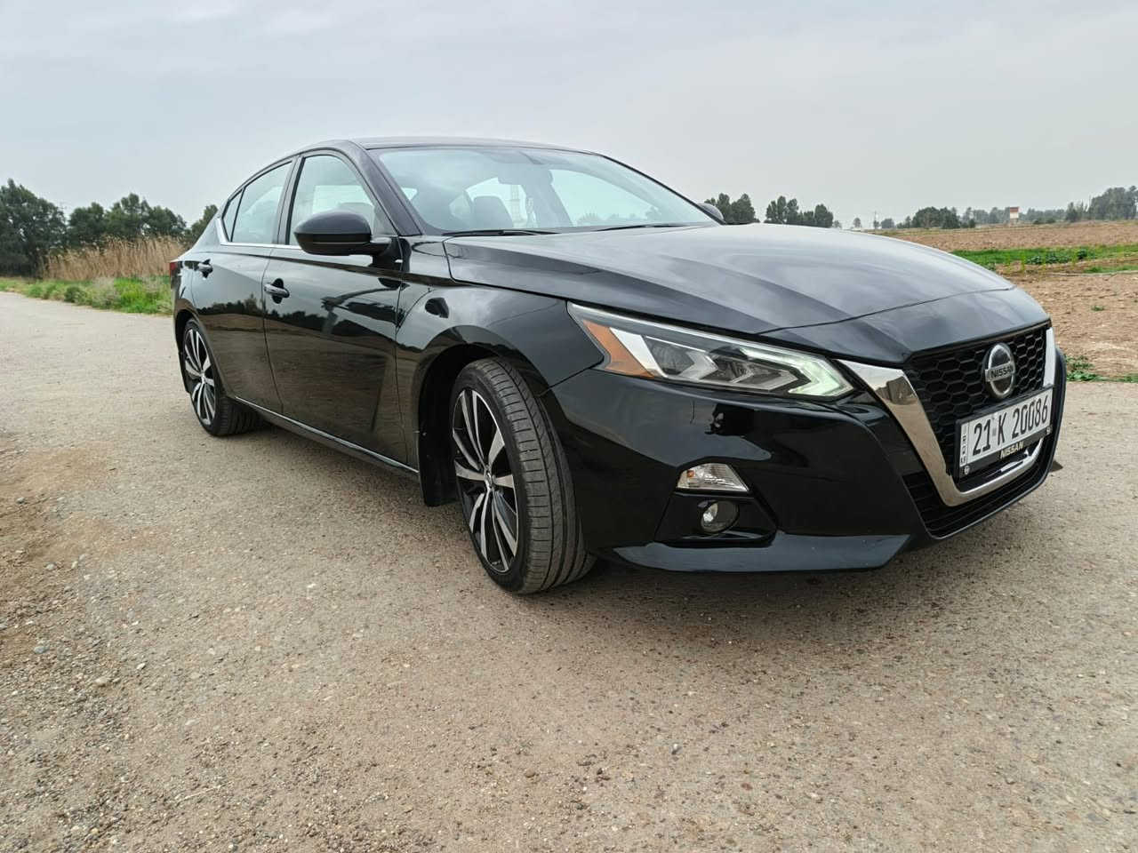 السلام عليكم التيما موديل 2019مواصفات SR
صورة حادث موجوده حادثه حيل حلو بجم كبس
ماشية 65ميل 
بيه قطعتين صبغ جاملغ وباب 
رقم وسنوية جديد شرط تحويل
مكان سيارة بغداد
محرك وكير بشرط
السعر 145 وبيه مجال
للاتصال ***********
