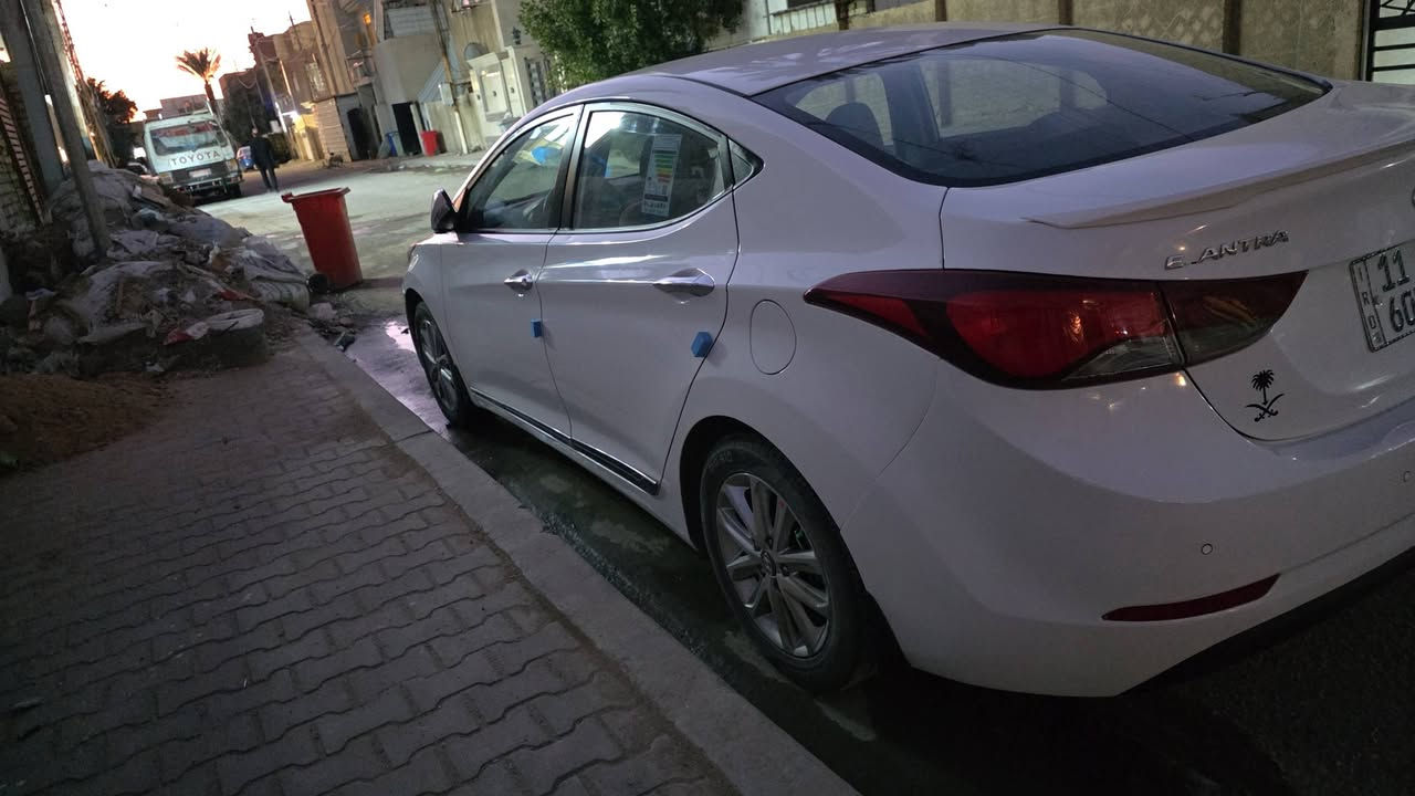 انتره 2016 خليجي
مكينه 1800
رقم بغداد لجديد بسمي
جاهزه مابيهه اي نقص 
كير مكينه مكفولات 
بدون ضربه بس صبغ 
السعر 120 
الشراي يخابر متوفر واتساب 
***********
