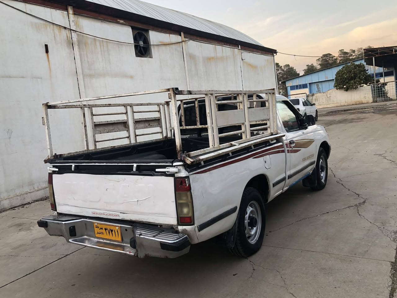 بۆفرۆشتن مۆدیل1999 ئاڕمی پلاستیکی هەولێر گێڕومەکینەو اکسلی بەشە رت کارابای کامل عیش دە کات جوارتایەی لۆک لە سرێتی هەموگیانی بێ عیبە ماڵی دۆستە سعر50 وەرەقە ژم***********؟؟؟؟***********شێون سلێمانی
