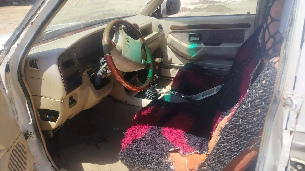 سلام عليكم بيكم كنوه موديل ٢٠٠٦ مكينه كير حداديه نضيفات تخم تاير نضيف تحويل مباشر السعر ٢٠ اوبيه مجال بيع أو مراوس حسب القناعه مكاني دوانيه شاميه ***********
