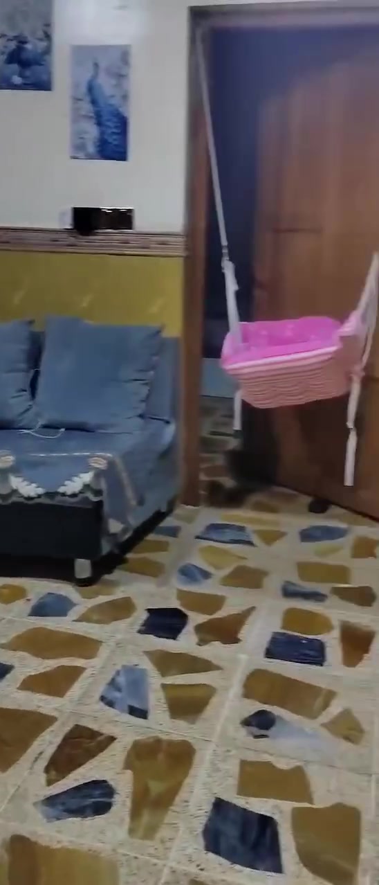 ديوان راقي ١٤ متر مع ١٤ كوشة كبار يصير قطع عادي💯👍 نضيف جدا للبيع قيم سعر واذا يناسبني ابيع وبل الف عافية


**إذا كنت صاحب هذا الإعلان وتريد حذفه لأي سبب، رجاءا أرسل رسالة إلى الدعم الفني**
