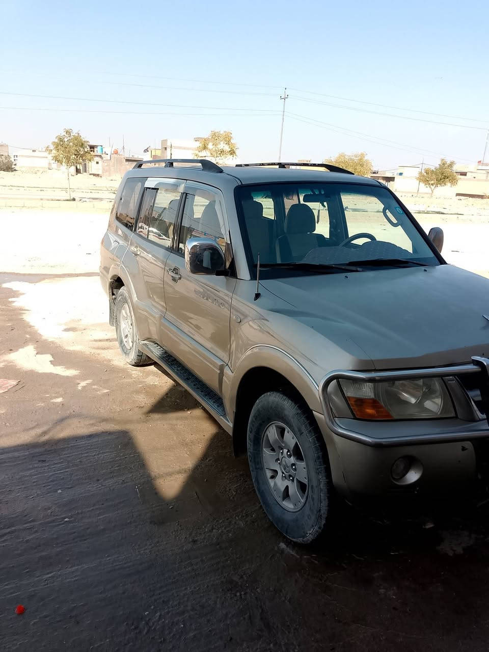 باجيرو 2004مكفول رقم بغداد دولي بسمي هزه جديده محرك 3000محرك كير زينات تبريد شغال السعر 82بيه مجال قليل سياره على البلاد *********** اتصال مكان نجف
