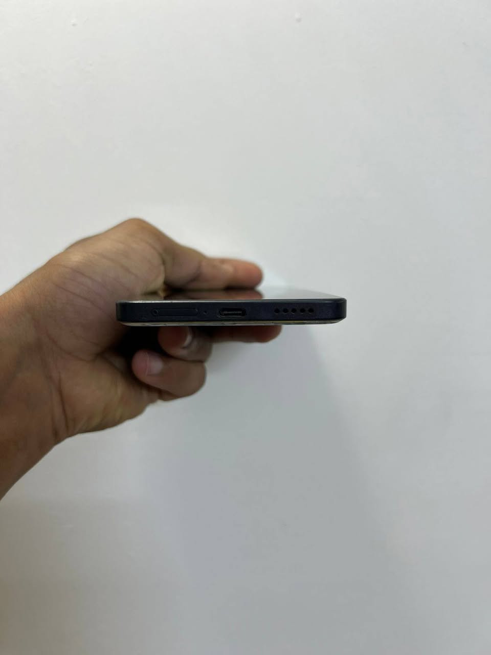 للبيعPOCO X6 Pro 5G
ذاكره512

شاشه120هيرتز +120فريم ببجي

كامل ملحقات

مكاني بغداد الغزاليه 

توصيل ما عندي 

سعر 250وبي مجال 

الرقم الاتصال:‏‪***********

رقم الواتساب :***********

‏بي نقطه بطرف الشاشه بكد الدوده مو جبير كلش صغير ما مبينه اصلا
