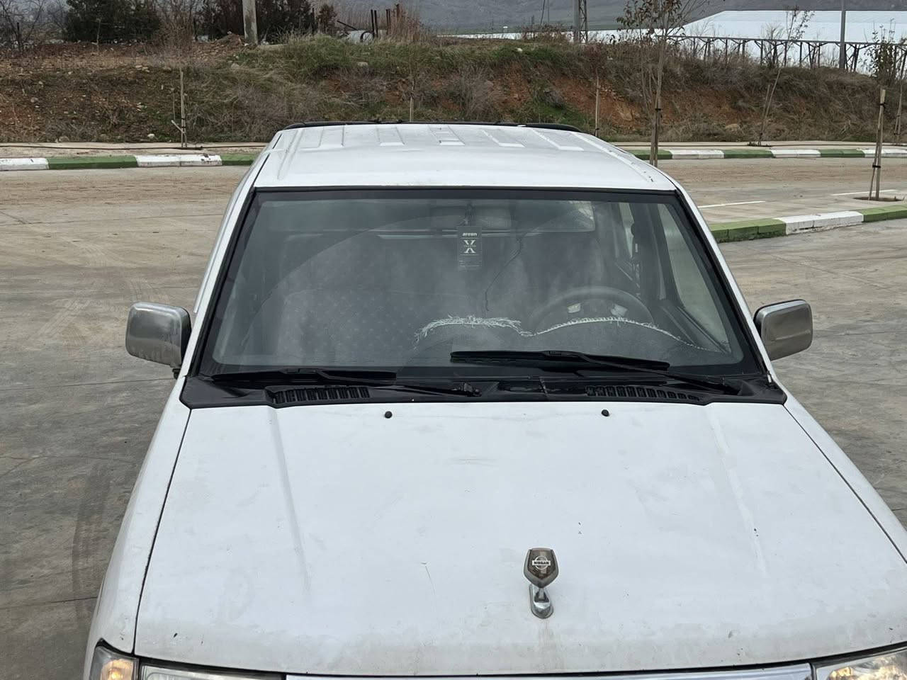 نیسان پیکاپ مۆدیل2001  تەبردوباوەڕ  لەسەرسویج  سەیارکە کئڕو مەکینە بەشەرت  پئ دە عمو لئ دراوای   سەیارکە  ماڵی دۆستە 3ساڵە لای خۆمە   شوئن پیرمەکرون..ژم    ***********. ئاسیا ***********
