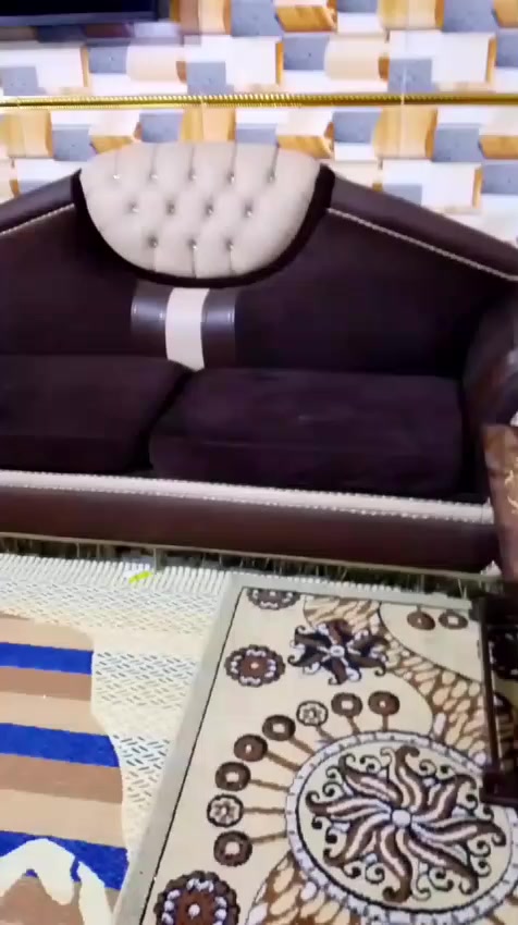 السلام عليكم يعني هذا تقوم للبيع/250  /***********
