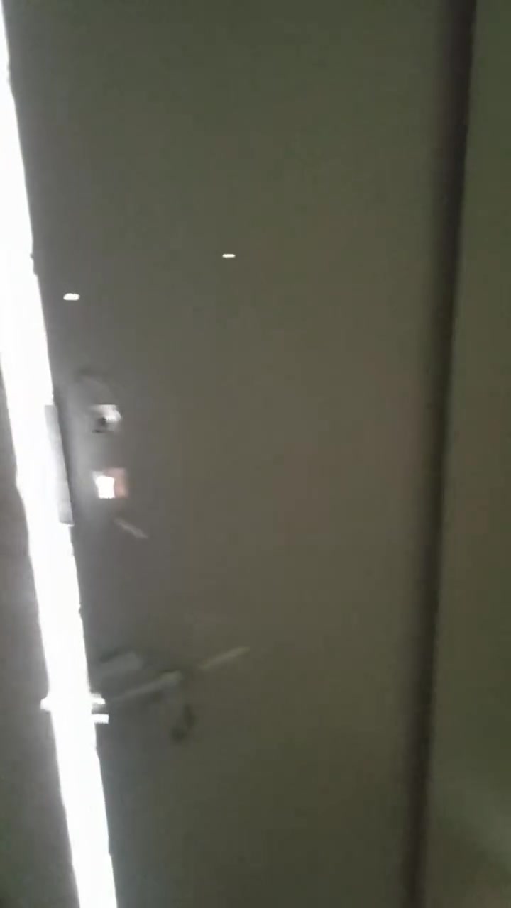 السلام عليكم يوجد لدينا ابواب وشبابيك في الموصل جانب الايمن لمعرفة السعر الاتصال عل هاذة الرقم 
***********

