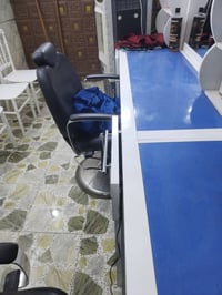 ميز المنيوم • فاترينات • كراسي ٢