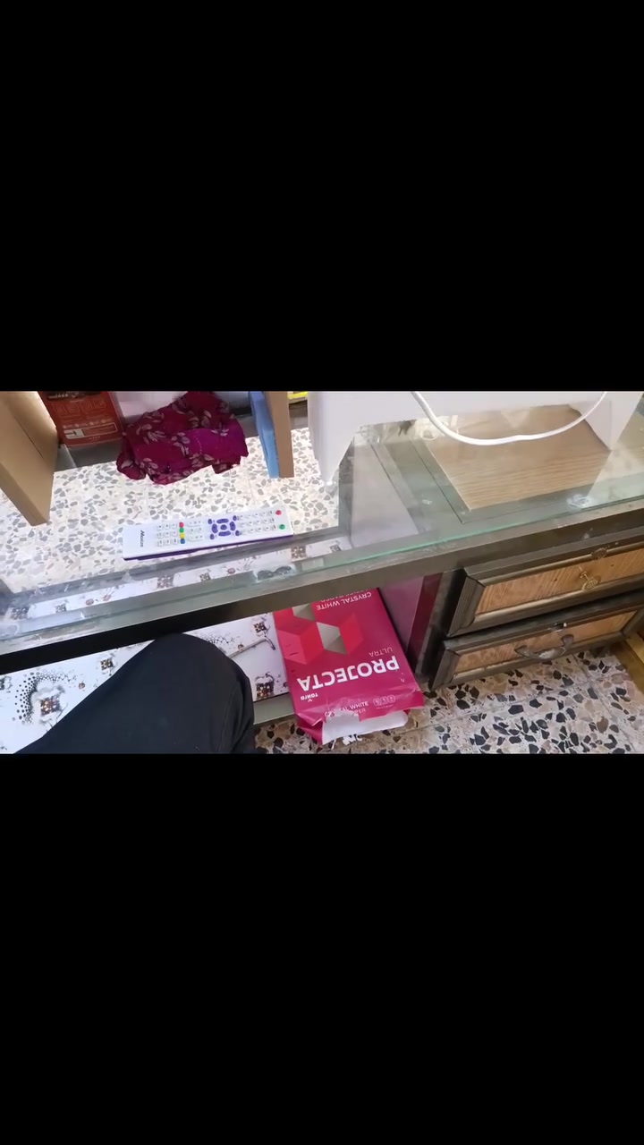 للبيع ميز المنيوم جام نضيف مكاني دور شروطه شارع لقائد ***********

