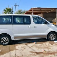 ستاركس • ٢٠١١ • سبع مقاعد