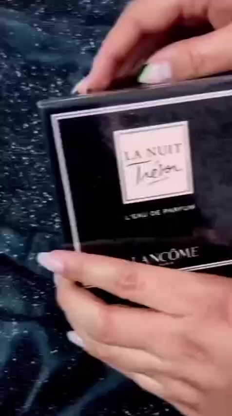 ✨ عطر الأنوثة الغامضة ✨
La Nuit Trésor من Lancôme 🌹🖤

عطر فخم يخطف القلوب السعر 19 الف والتوصيل مجاني


**إذا كنت صاحب هذا الإعلان وتريد حذفه لأي سبب، رجاءا أرسل رسالة إلى الدعم الفني**
