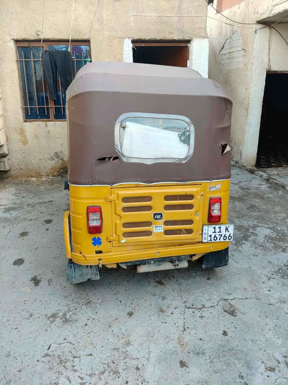 السلام عليكم تكتك ١٩ البيع مصبوقه عام سعر ٥٢٥٠وبيه مجال اشي بسيط


**إذا كنت صاحب هذا الإعلان وتريد حذفه لأي سبب، رجاءا أرسل رسالة إلى الدعم الفني**