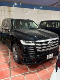 لاندكروز 2022. VX  Twin Turbo وكالة سردار.. ماشية ٣٣ الف سنويه جديده م...