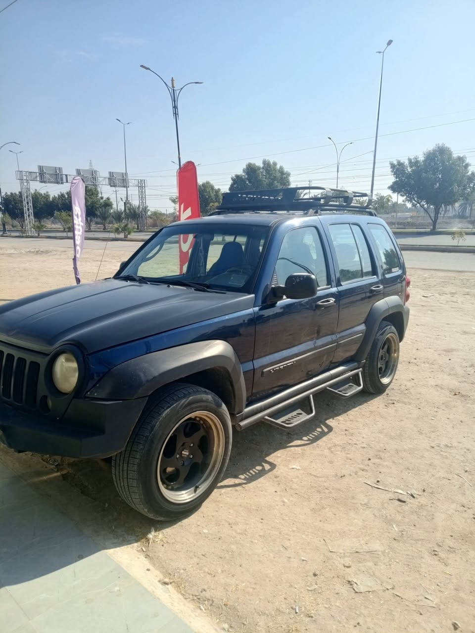 السلام عليكم انطي هاي السيارة والباقي الشهر 5 اوراق اريد مراوس سوناتا النترا اوبتيما مديل 15 وجوة ***********
