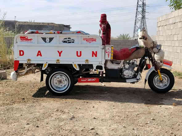 سلام عليكم ستوته للبيع موديل 2022الداجه كفاله محرك ٢٤مبدل بيها بس ولفات المكان الرفاعي س 2700 وبيها مجال ***********
