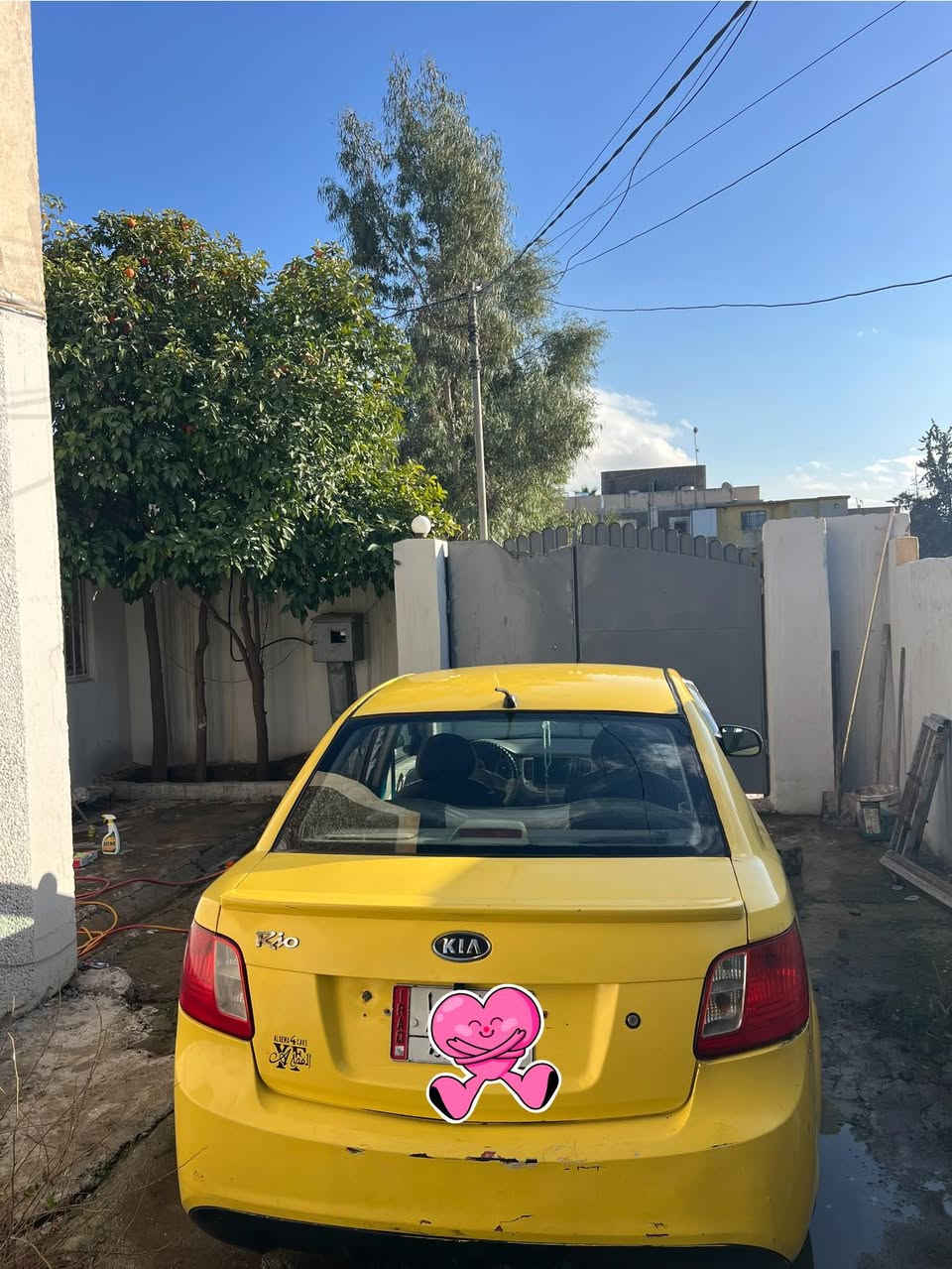 كيا ريو 2012 محرك 16
كير ومحرك شرط تبريد ثلج 
معجون جاملغات الخلفية والسقف 
سنوية ال 2028 هيئة وغرامات مصفر 
سعر 88 وقابل للتفاوض 
***********
