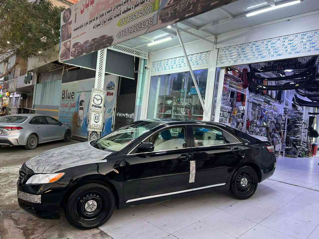 كامرى موديل 2009 امريكي سوكان فوليوم شاشه يه 
 ناو زه رده 4 تايه يي تازه يه مه كينه 4 گير و مه كينه به شه رت ته بريد به شه رت و تحويل و غرامه به شه رت مشروع وطنية بونيت و جاملغ سكن صبغ و دوو جي كارتيشى هه يه 
نرخى 105
شوين كركوك
***********
***********

كامرى موديل 2009 امريكى سوكان فوليوم شاشة دواخل اصفر 4 تايرات جديد 4 سلندر محرك كير و تبريد بشرط و شرط تحويل غرامة و مشروع وطنى  بونيد و جاملغ سكن صبغ و مكانين صغير كارت 
سعر 105
مكان كركوك 
***********
*********** كركوك, العراق
