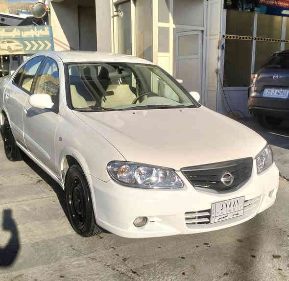 صني ياباني 2012 براوةي دوبةي بةشةرتي مكةينة و گير و بي عةيب 
قفلي42$ 
***********
