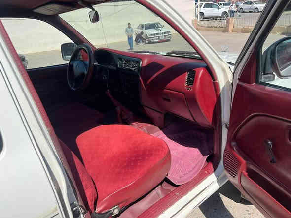 هايلوكس رقم أربيل 4x4 موديل 2004 مابيه سبغ مابيه دعم محسن سياره مكفوله كفاله عام سعر115 ورقه. رقم هاتف (***********) مكان زاخو زاخو
