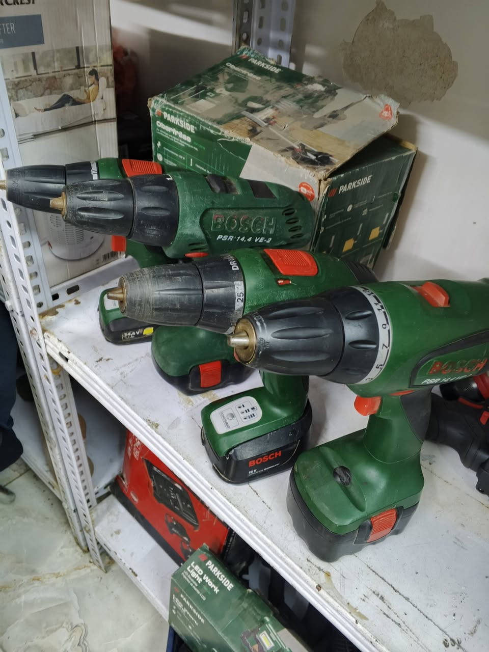 دريل مع بطاريه وشواحن بوش اصلي 4قطع شغلات فقط تبديل خلايه بيع شلع فحم


**إذا كنت صاحب هذا الإعلان وتريد حذفه لأي سبب، رجاءا أرسل رسالة إلى الدعم الفني**