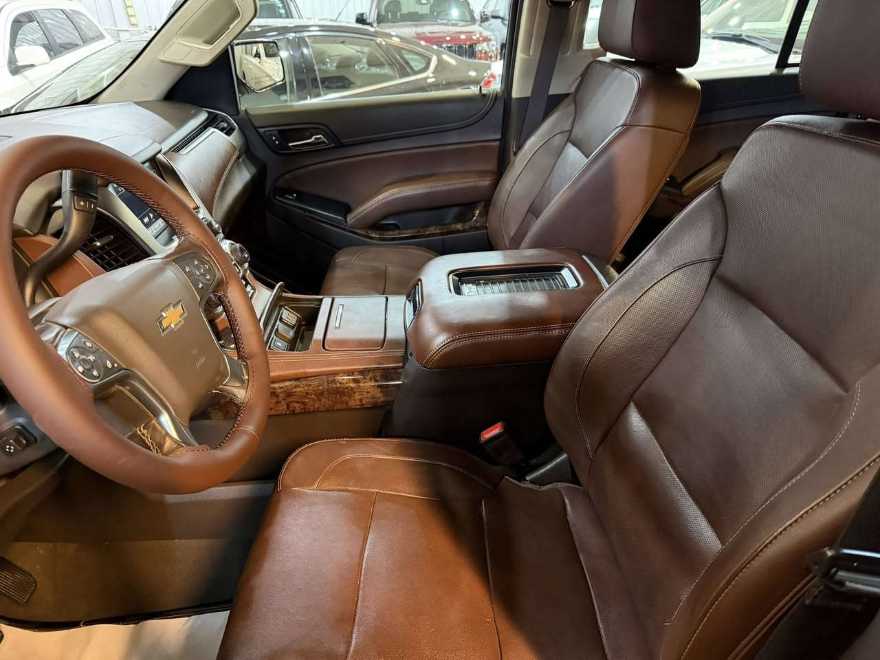 تاهو٢٠٢٠ بريمر خليجيه وكالة المنصور مكفوله كفاله عامه من الزلغ والرصعه والصبغ والتبديل السياره بدي ودواخل ع حالة الوكاله جديده بمعنى الكلمه بدون زلوغ بدون خدوش كفاله عامه للاخير حتى الدعاميات مكينه وكير بالشرط مامفتوح رقم اربيل باسمي هزه جديده سنويه مجدده 
ماشيه 87 السعر435$ مكان السياره اربيل
للاستفسار ***********
