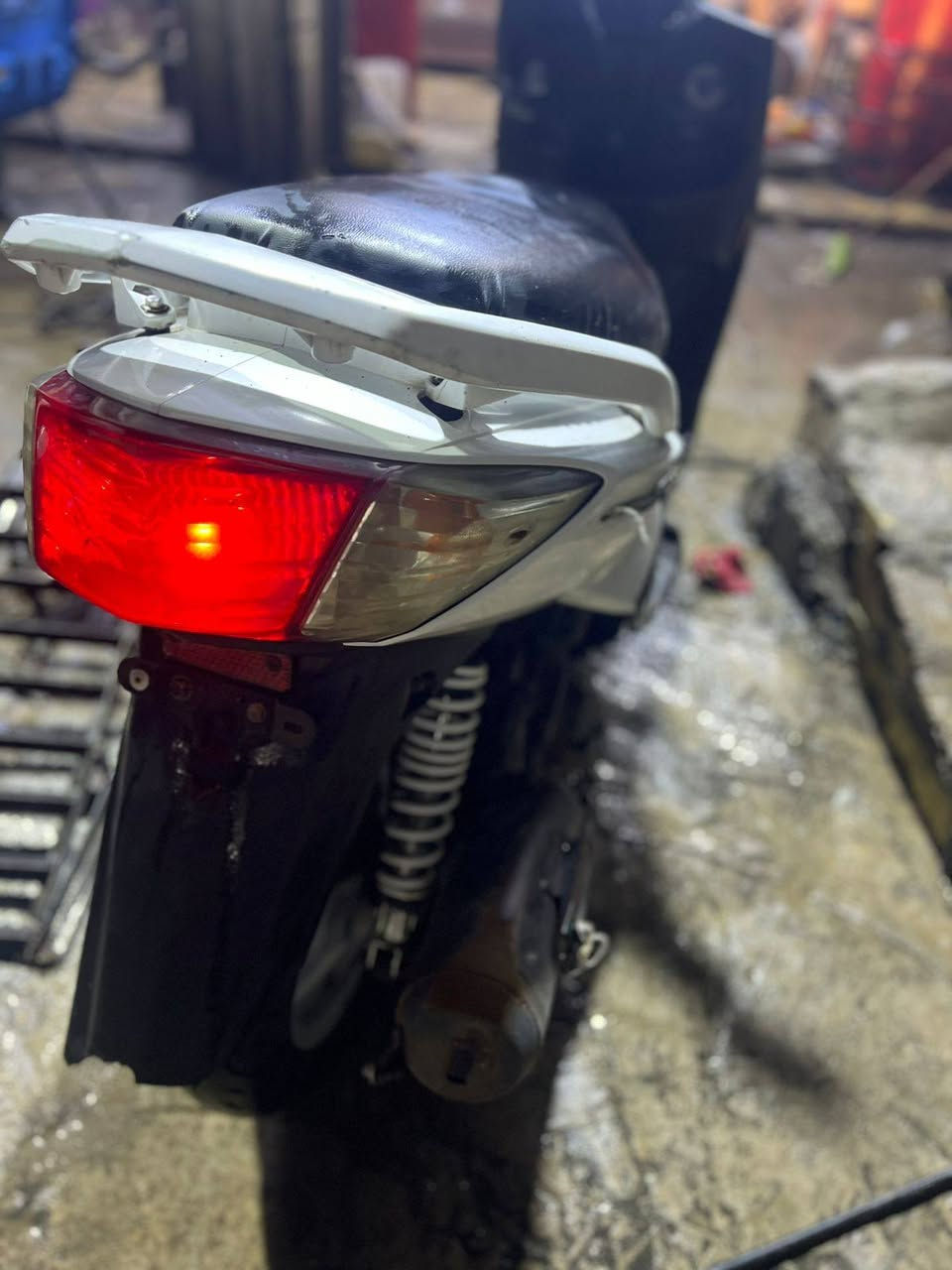 السلام عليكم سكنس فحل ياباني ستان حساس اوراق كاملة كهربائيات شغالة حساسات
سعر 550 مكاني بغداد حي اور او مدينة ***********رقمي
