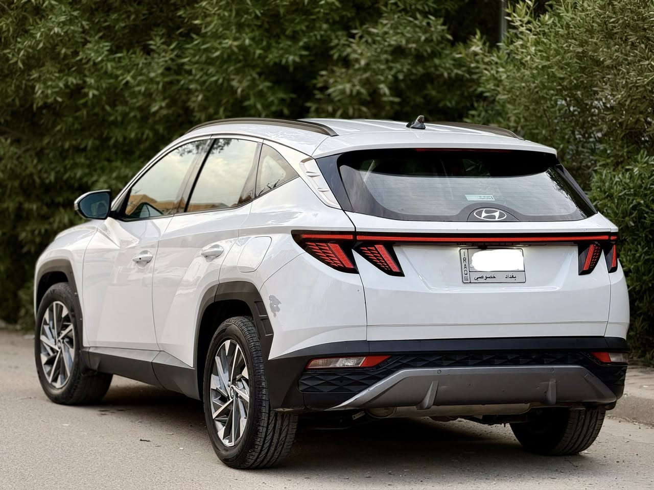 للبيع توسان خليجي ماشيه ٨٠ كيلو السعر ١٦٠ وبيهه مجال
‎فول مواصفات عدا البانوراما 
مري شفط. كشنات كهرباء. شاشة كبيرة كاربلي. تبريد قطعتين. رادار امامي خلفي. بدون اي نقص سيارة بلادية 
موديل 2020 بيه طخات بسيطة ٤ قطع 
رقم بغداد تحويل مباشر 

العنوان بغداد الدورة شارع ٦٠ 
الاتصال على الرقم 
 *********** يوجد واتساب
