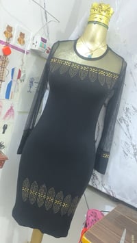 فساتين • قياس ٣٨/٤٠ • مدينه الصدر