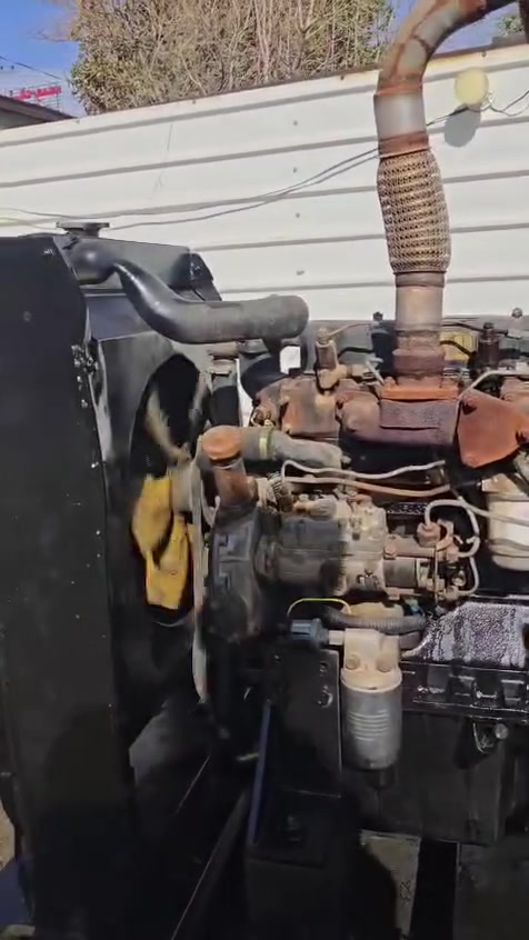 بيركنز 30 KVA ديزل
🇬🇧 محرك بيركنز أصلي – شغل نظيف ومضمون

🔌 فولت 
✅ اقتصادي بالوقود
✅ تشغيل هادئ وقوي
✅ مناسب للبيوت، المحلات، والمشاريع
📍الحالة: ممتازة (حسب الفحص )‏‪ ***********‬‏
