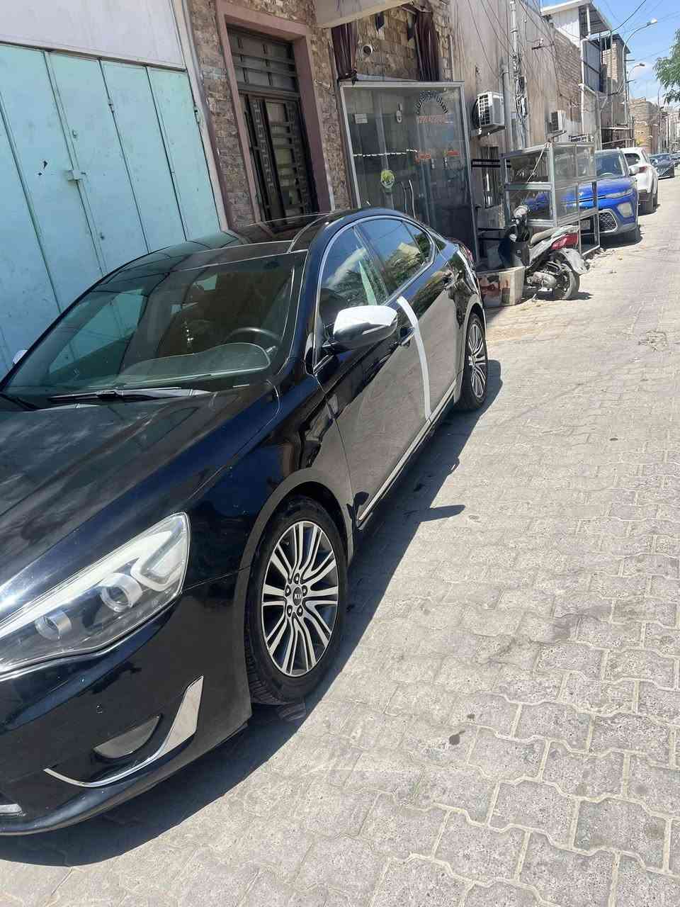 سلام عليكم كادنزا موديل 14 السياره بيه بنيد وجاملغ الصدر والباب صبغ السياره ليبل واحد فول مواصفات كامله السياره مناقصه شي سنويه جديده هزه جديده السنويه بسمي سعر 110 او مراوس ماليبو بغداد *********** السياره بيه راس الشاصي تعديل بدون لا لحيم ولا كص
