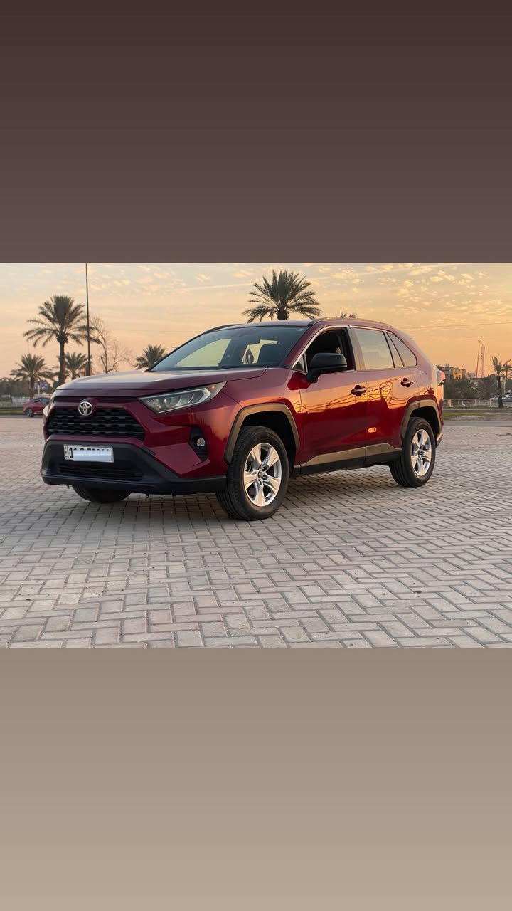 السلام عليكم تويوتا راف فور موديل 2021 رقم بغداد الجديد بأسمي عارضه 188$ مجال بسيط سياره جديده ماشيه 38mi حقيقي سياره بوضع الشركه محرك 2500 بانزين كير ومكينه كفاله حادث السياره جدآ بسيط موضح بالصور مع منشور بدون دواخل السياره مواصفات LE معروفه /سايد بريك بصمه /3انظمه قياده / فول تحكمات/ رادار امامي /شاشه كبيره/كار بلي/ حساسات امامي خلفي / كاميرا دواره / لايت زنون عالي ناصي / وبعد المواصفات المعروفه مكان السياره بغداد الخاص مغلق كل التفاصيل داخل المنشور :رقم الهاتف:***********
