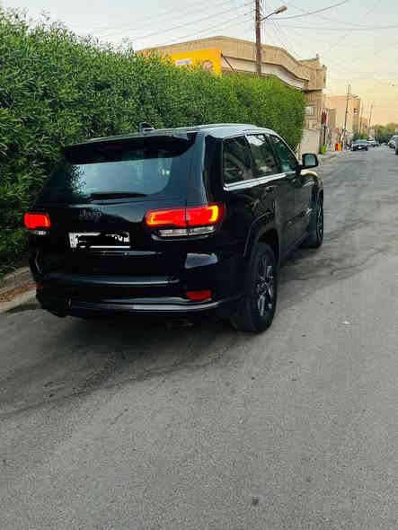 السلام عليكم 
🧿اللهم صل على محمد 🧿

للبيع او المراوس حسب القناعة 

جيب شيروگي 2018

السيارة فووووول مواصفات 

رادارات أمامي وخلفي 

كشنات جلد 

خزن ميموري 

مري شفط 

حساس امامي وخلفي وجانبي 

بانوراما 

وباقي المواصفات الجيب معروفة 

السيارة وارد أمريكي حادثها جاملغ سرقة وموجودة صور الحادث 

السيارة نضيفة وجديدة ما ناقصها شي 

رقم بغداد الجديد تحويل ثاني يوم

السعر 230 وبيها مجال للطيبين 

مكاني بغداد للأستفسار ***********
