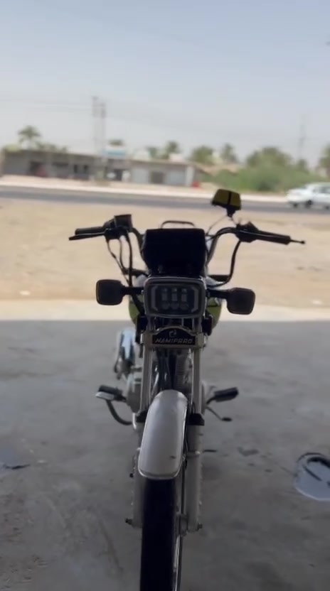 دراجه  مديل 23 مكفوله من فوك ليجوه مكينه بلادي فول مواصفات فول سرعه سعرها 550 أو بيها مجال مكاني ديالى شهربان أو خليت استيكرات عل تانكي بس هاي الي ضفتها بيها أو خليت بيها قواسات أو هاذا رقمي بي وتساب***********
