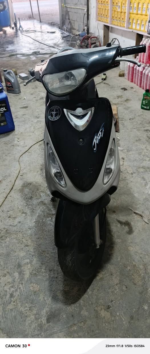 دراجه للبيع ماكس منغولي اكلجات جدد مكينه مامفتوحه السعر 600 او بيه مجال الشراي خاص


**إذا كنت صاحب هذا الإعلان وتريد حذفه لأي سبب، رجاءا أرسل رسالة إلى الدعم الفني**