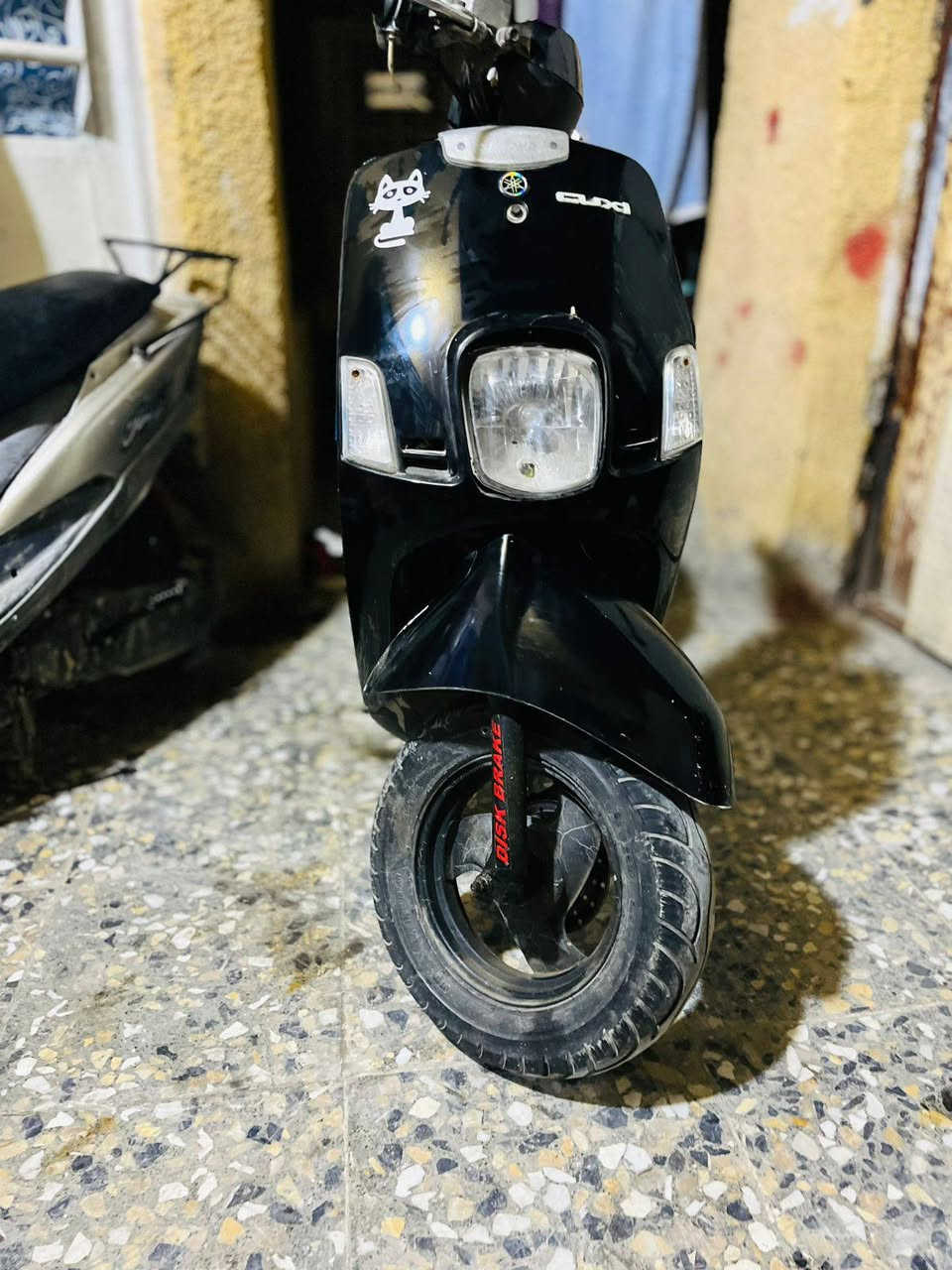 السلام عليكم
دراجه بوليس كابريتر 
دراجه كلشي جديد وشغاله 
السعر 500وبيه مجال 
كلشي مابيه تفحص وتاخذ 
العنوان حي السفير 
رقم ***********
