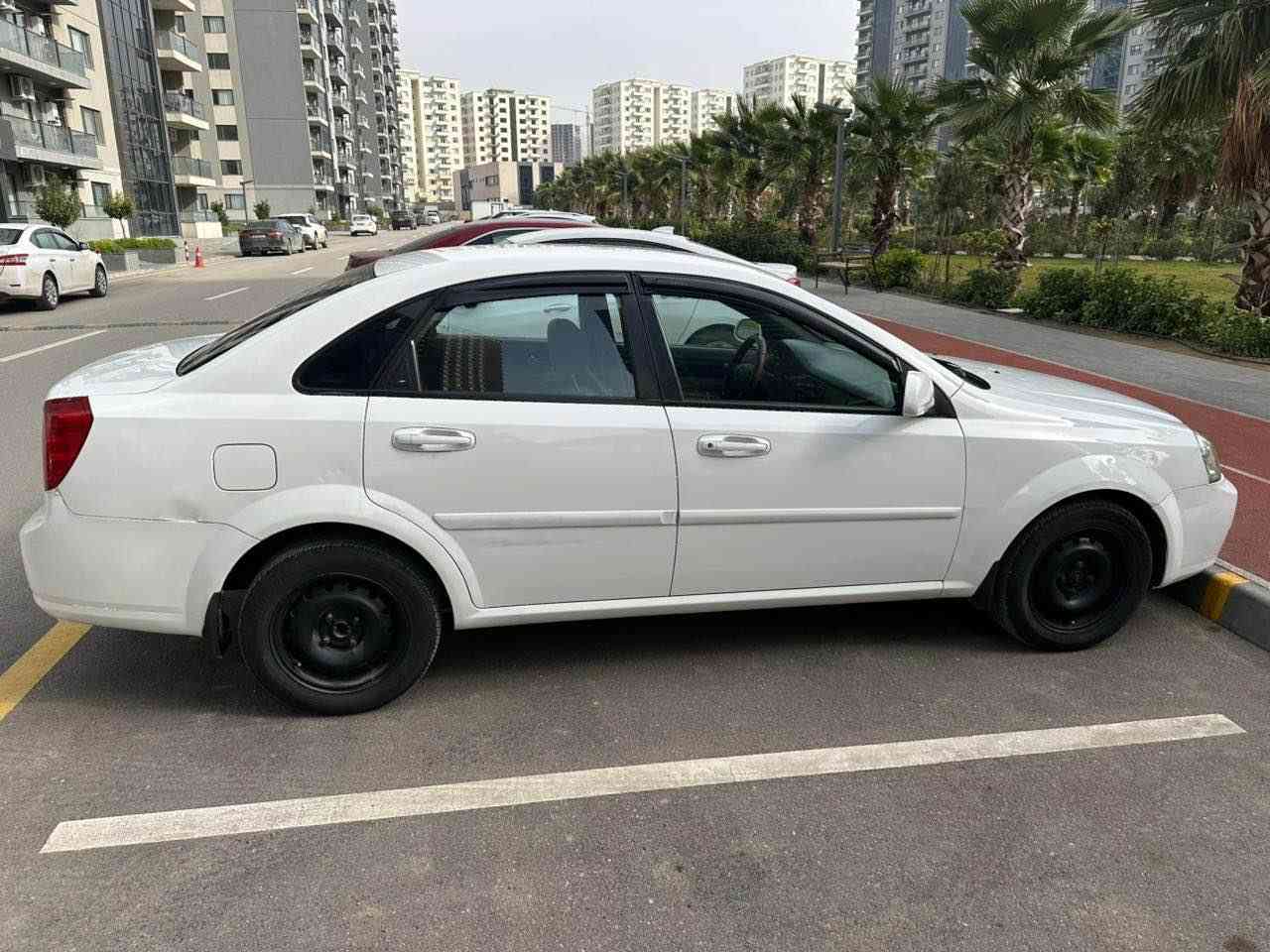 ئوبترا ٢٠٠٨  گير توماتيك  
مكينه + گير + تحويل + غرامه شرت
ملاحظه :بهوستەك  سەر قوسا تايرا بشتێ صبغه     
جهى سيارى دهوك  سعر ( ٨٣ ) بيجك مجال
تلە فون کورك وتساب فایبر *********** دهوك, العراق
