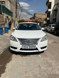 نسيان سنترا 2016 خليجي   بيهة صبغ بابين جهة الراكب فقط  مكينة ١٦٠٠ قطت...