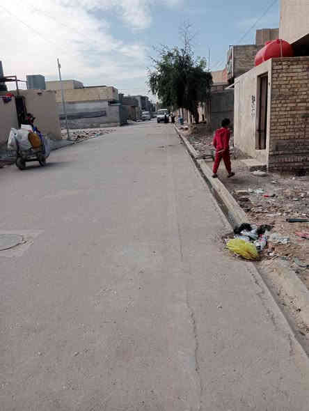 السلام عليكم قطعه للبيع 200 م صب رباط 
الحميديه قرب شارع المدارس قرب السوك الثاني 
مي مجاري تبليط كل الخدمات متوفره الاتصال واتساب  ***********
