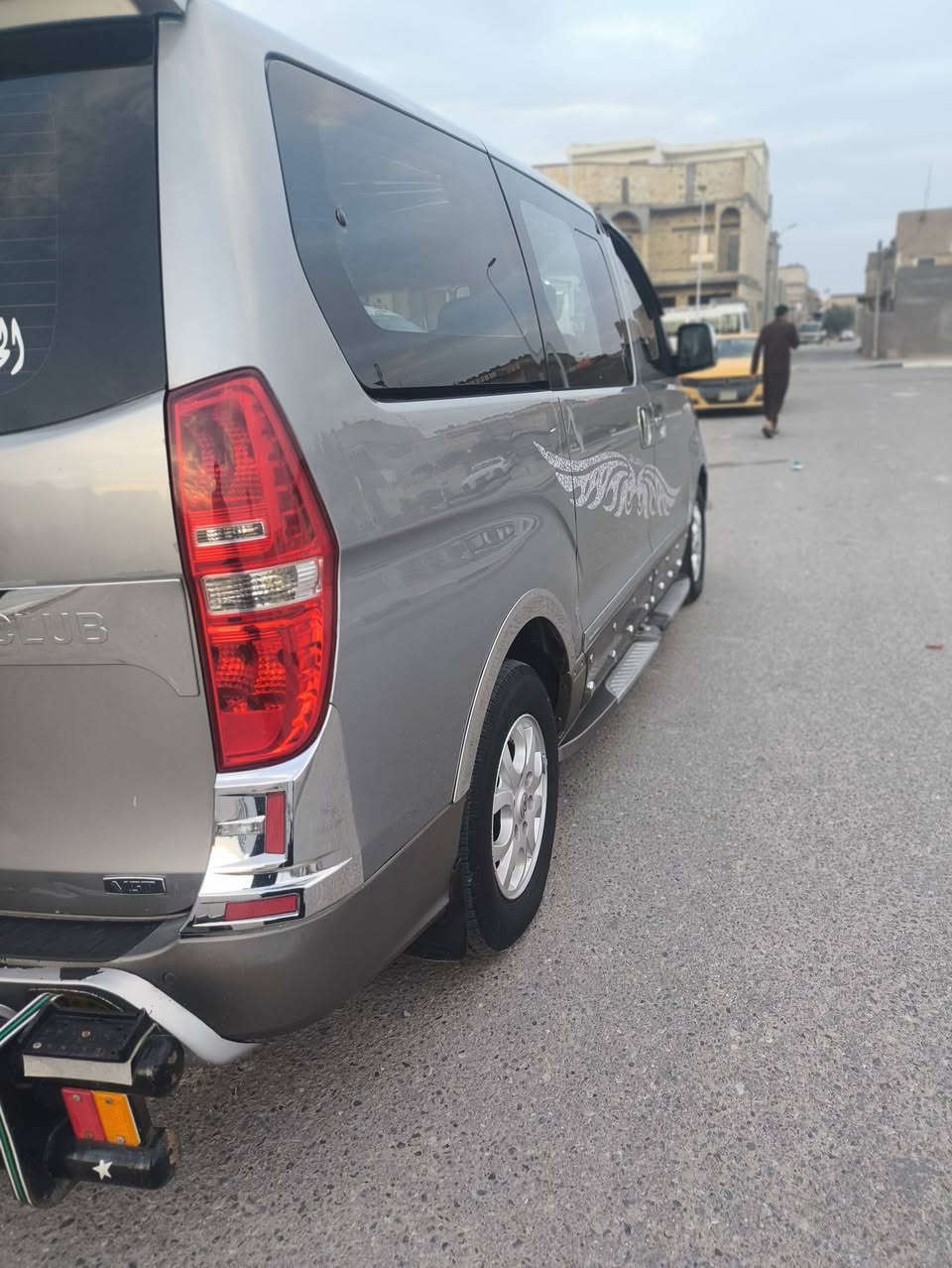 السلام عليكم
ستاركس للبيع موديل 2015 اصل 
سيار حلوه كلش مسكر  مكينه مجول 
تبريد ثلج تخم تاير السعر  205 وبيه مجال 
للاستفسار الاتصال ***********
