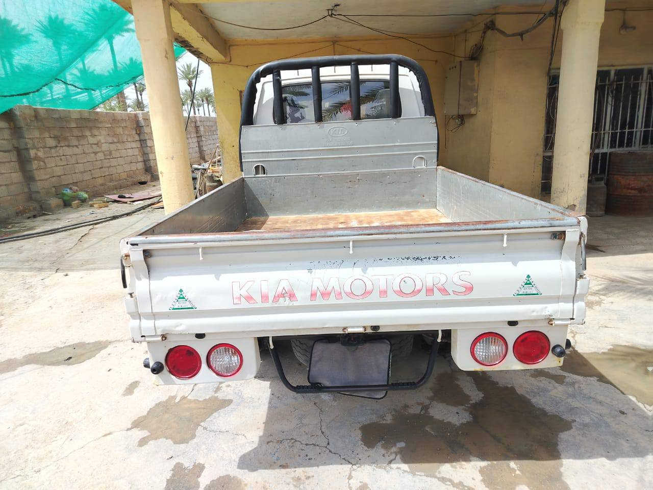 سلام عليكم كية دبل قملرة للبيع موديل 2016السيارة احلة من الصورة حدادية جديد امامي وخلفي تبريد ثلج مكفولة كفالة عامة للستفسار الرقم ***********
